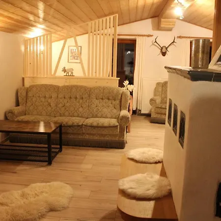 아파트 Appartementhaus Fichtern