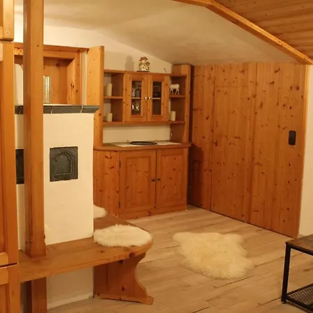 아파트 Appartementhaus Fichtern